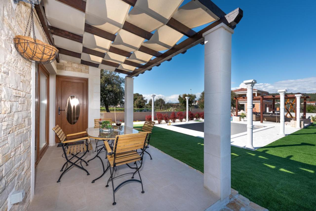 Villa Aldonna 比比涅 外观 照片
