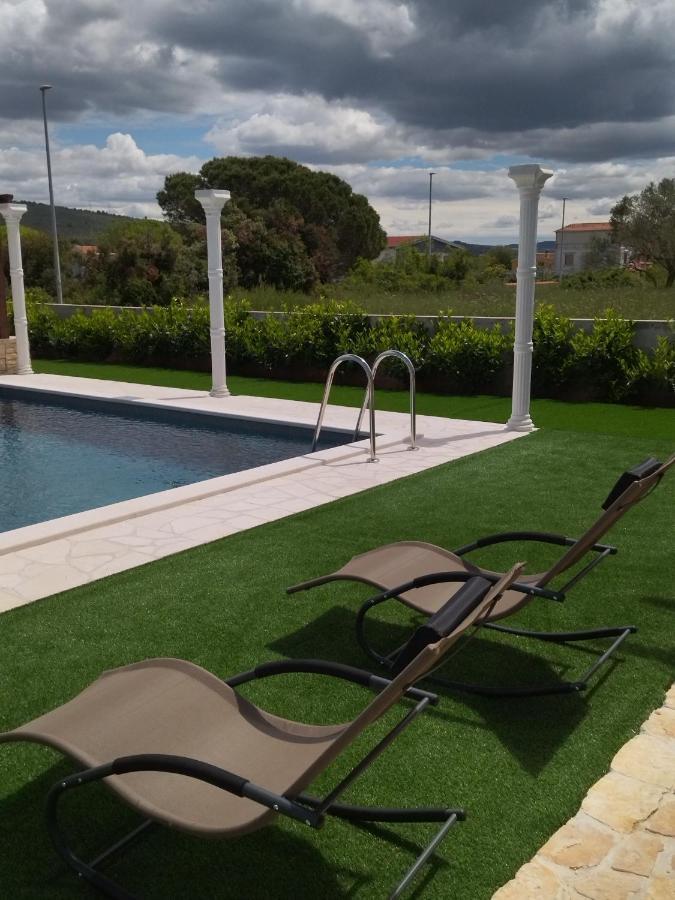Villa Aldonna 比比涅 外观 照片