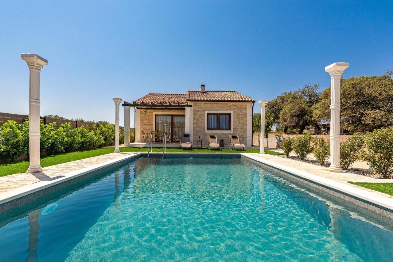 Villa Aldonna 比比涅 外观 照片