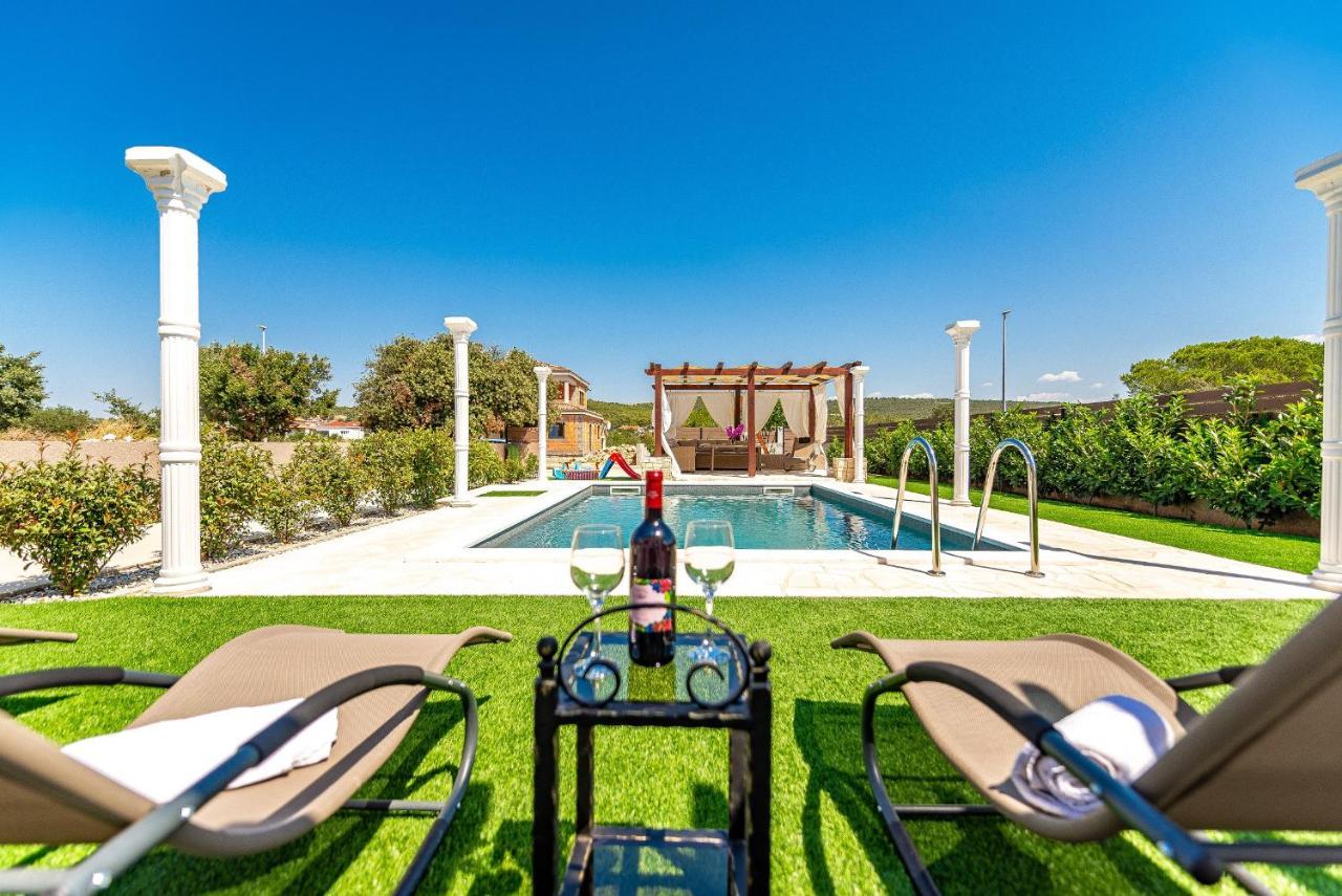Villa Aldonna 比比涅 外观 照片