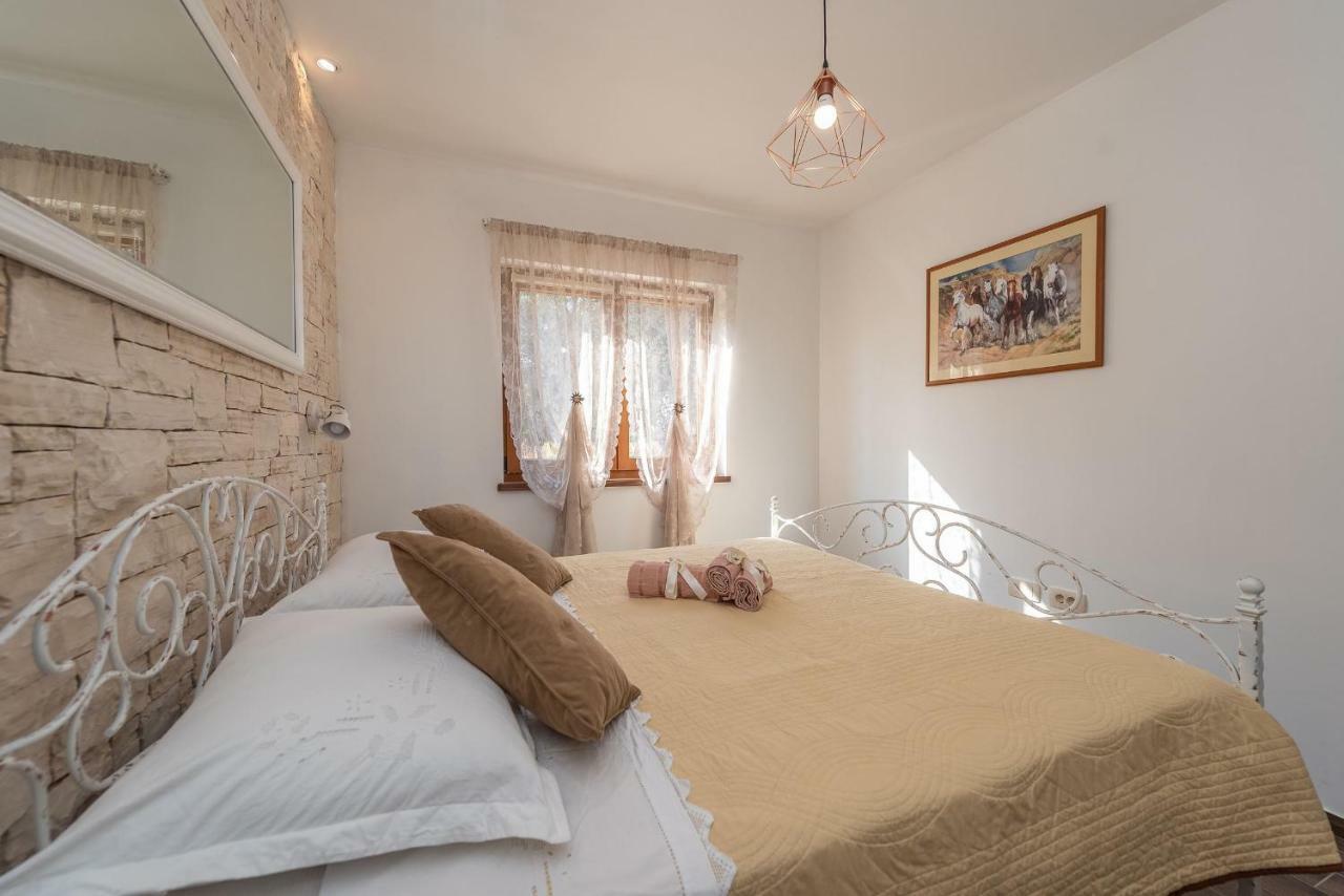 Villa Aldonna 比比涅 外观 照片